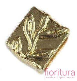 PRZEKŁADKA KWADRAT Z LIŚCIEM 15x13MM KOLOR ZŁOTY