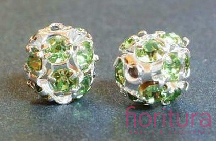 PRZEKŁADKA Z KRYSZTAŁKAMI 8MM KOLOR PERIDOT