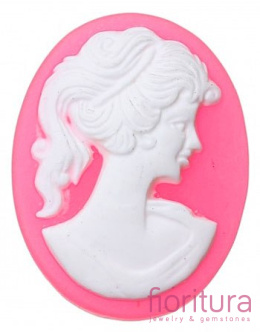 KABOSZON Z ŻYWICY KAMEA OWAL 29x22MM KOLOR RÓŻOWY