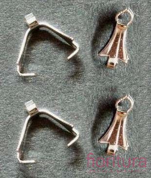 KRAWATKA TRÓJKĄT 8MM KOLOR SREBRNY