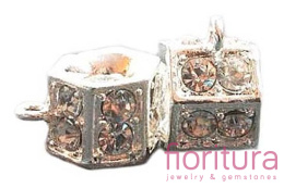 KRAWATKA Z KRYSZTAŁKAMI 10x10MM