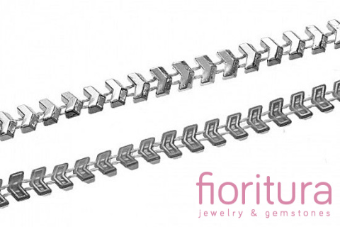 TAŚMA Z ĆWIEKAMI STRZAŁKI 8x6MM KOLOR SREBRNY