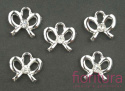 ZAWIESZKA CHARMS KOKARDKA Z KRYSZTAŁKIEM CRYSTAL 14X15MM KOLOR SREBRNY