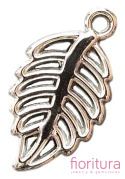 ZAWIESZKA LIŚĆ 33x18x5MM KOLOR SREBRNY