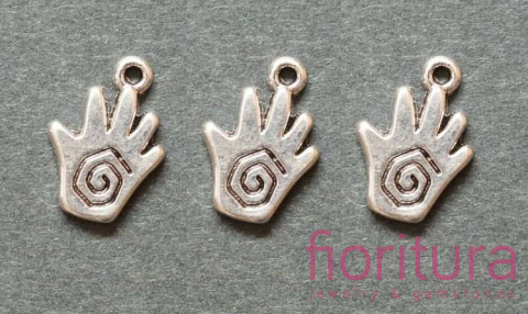 ZAWIESZKA RĘKA FATIMY 18x13MM KOLOR STARE SREBRO