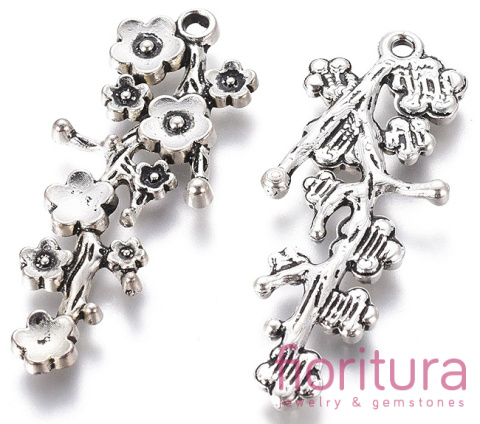 ZAWIESZKA KWIAT ŚLIWY OK.42x19x2MM KOLOR STARE SREBRO