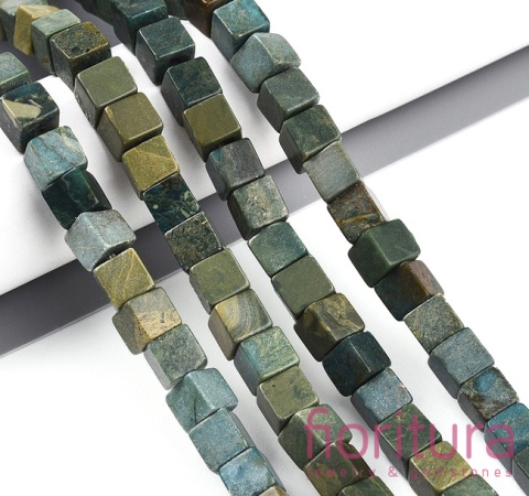 KAMIEŃ NATURALNY  JADEIT SHOUSHAN KOSTKA NIEREGULARNA 6-6,5x6-5,5x6-6,5MM