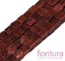 KAMIEŃ NATURALNY  JASPIS CZERWONY KOSTKA NIEREGULARNA 6-6,5x6-5,5x6-6,5MM