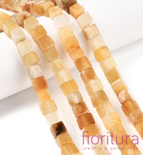 KAMIEŃ NATURALNY  JADEIT TOPAZ KOSTKA NIEREGULARNA 6-6,5x6-5,5x6-6,5MM