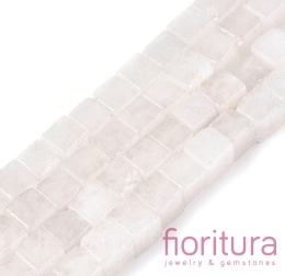 KAMIEŃ NATURALNY  JADEIT BIAŁY KOSTKA NIEREGULARNA 6-6,5x6-5,5x6-6,5MM