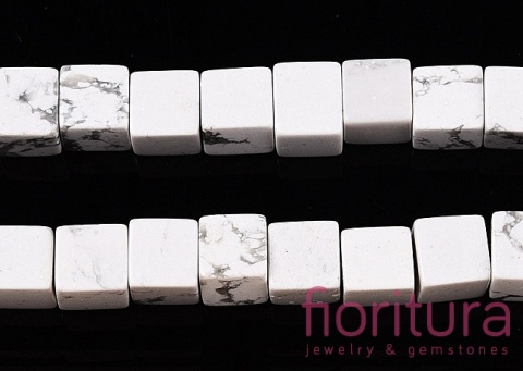 KAMIEŃ NATURALNY  HOWLIT KOSTKA NIEREGULARNA 6-6,5x6-5,5x6-6,5MM