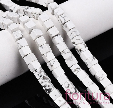 KAMIEŃ NATURALNY  HOWLIT KOSTKA NIEREGULARNA 6-6,5x6-5,5x6-6,5MM