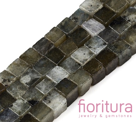 KAMIEŃ NATURALNY  LABRADORYT KOSTKA NIEREGULARNA 6-6,5x6-5,5x6-6,5MM