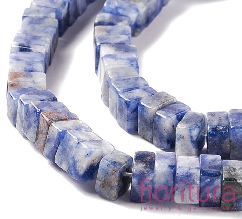 KAMIEŃ NATURALNY JASPIS PLAMISTY NIEBIESKI KOSTKA NIEREGULARNA 6-6,5x6-5,5MM