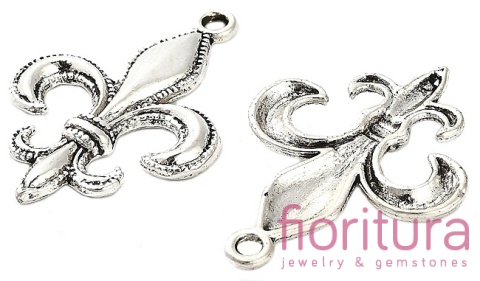 ZAWIESZKA LILIJKA 30x22x3MM KOLOR STARE SREBRO