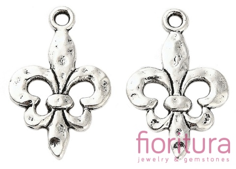 ZAWIESZKA LILIJKA 26x17x3MM KOLOR STARE SREBRO