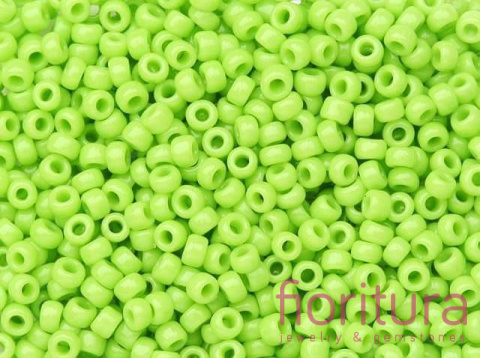 KORALIKI TOHO 15/0 NR 44 OPAQUE SOUR APPLE