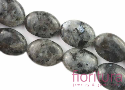 KAMIEŃ NATURALNY LARVIKIT OWAL 20x15MM