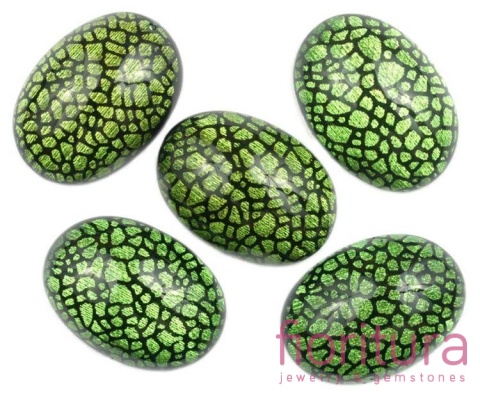 KABOSZON AKRYLOWY OWAL 18x25MM KOLOR ZIELONY TRAWIASTY